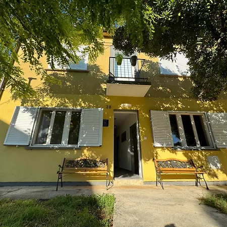 Golija Ferienhaus Pag Town